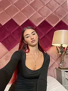 VixenRosse: онлайн-секс-чат