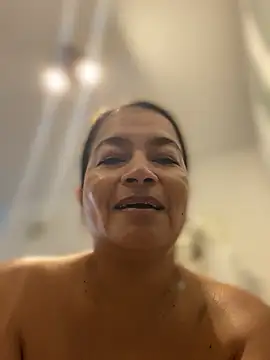 Jlo_69 élő XXX-chatje