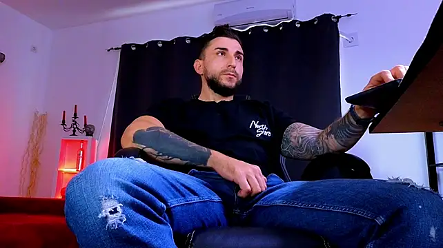 Chat XXX Live MightyAaron66