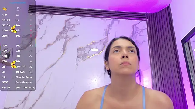 צ'אט XXX בשידור חי של ciara_connor