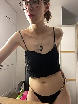 MartiniiSelenna Adlı Modelin Canlı XXX Sohbeti