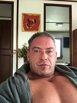 Pierre98767 Webcamshow