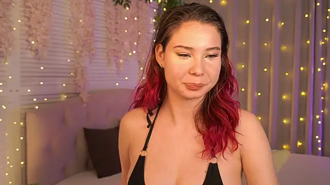 EmmaVerse's Live XXX Chat