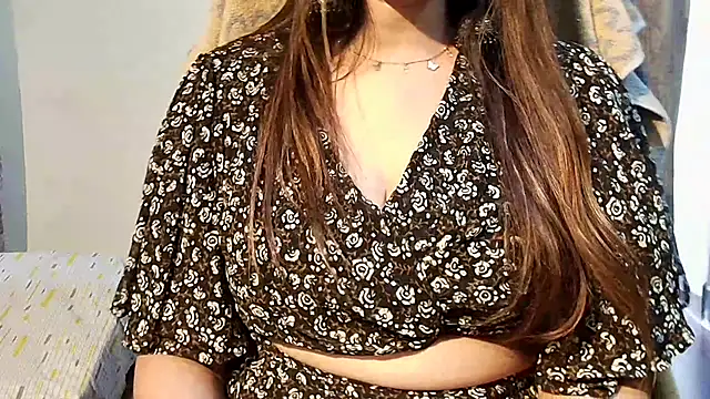 Nyra-Goddess Chat XXX live