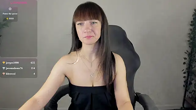 Katherine_Clark_ – Naživo XXX chat