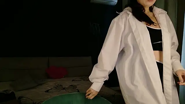 Di_na_Bell's Live XXX Chat