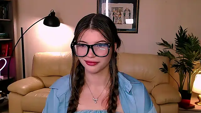 soulless_ Adlı Modelin Canlı XXX Sohbeti