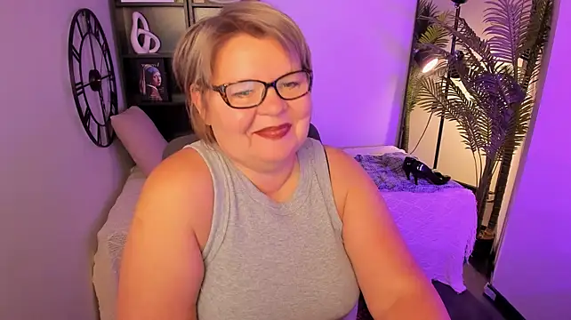 XXX chat uživo modela Shannonshine