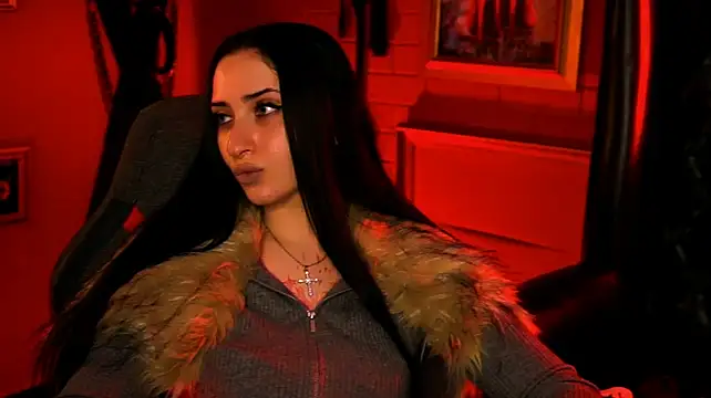 Chat +18 de MonicaLowes ao vivo