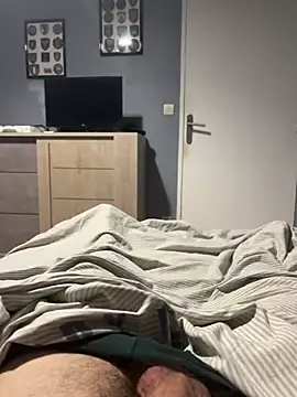 magicdickx21 Adlı Modelin Canlı XXX Sohbeti