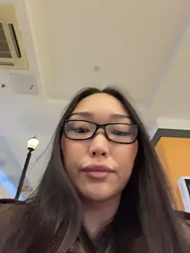Chat XXX en directo de trytomakememoam