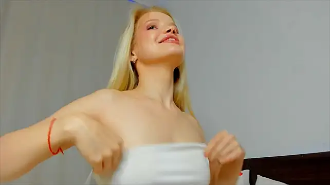Xloe_Queen's Live XXX Chat
