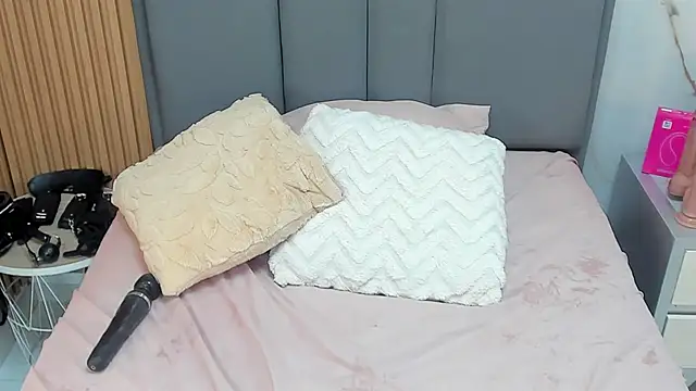 MADISONROSS1 现场XXX聊天
