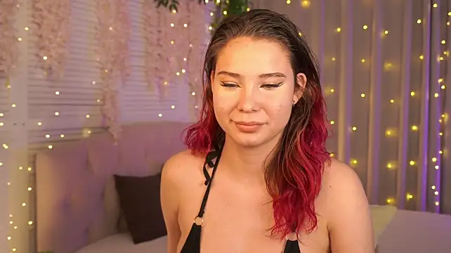 EmmaVerse's Live XXX Chat