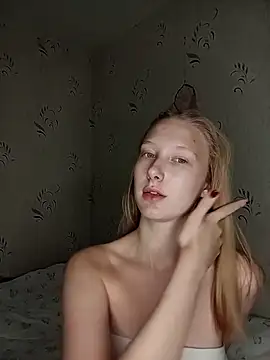 Oh_My_Evaaa লাইভ XXX চ্যাট