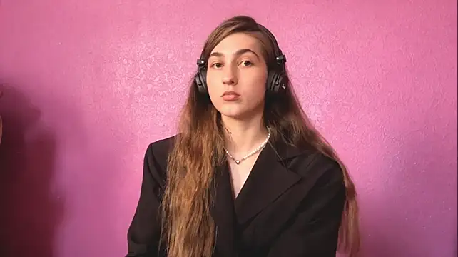 VernieReinicke Live XXX Chat