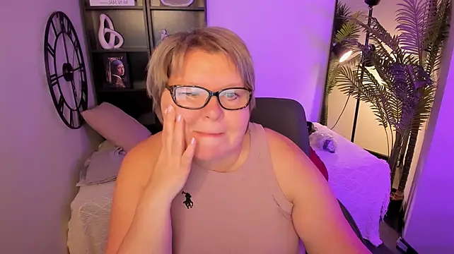 Chatroom XXX en direct de Shannonshine