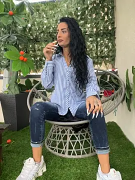 FeetVibe Live XXX Chat