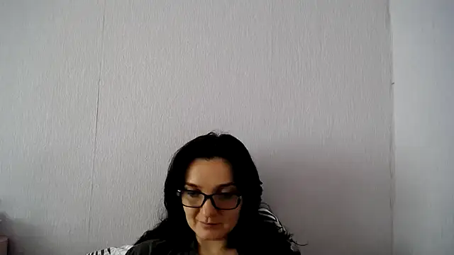 XXX chat uživo modela Shiny_gine
