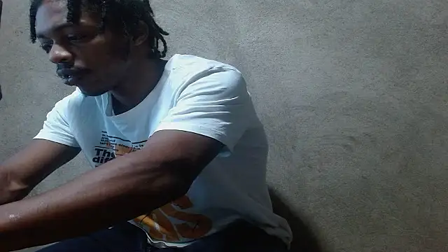 Larry-n-clouds' Webcam Show