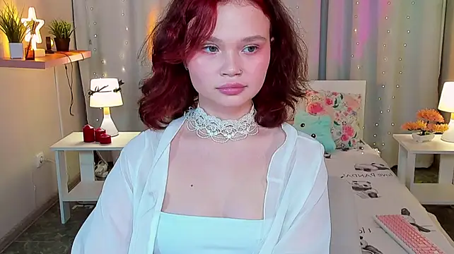 EmilyChaves Chat XXX live