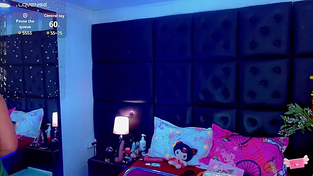 Chat XXX en directo de Cloelombard