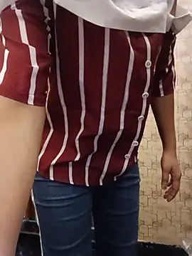 צ'אט XXX בשידור חי של Ruhi_07