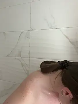 PeachCheeks_ 现场XXX聊天