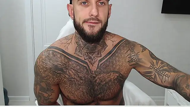 Chat XXX en directo de maxi_foxxx