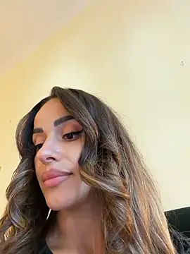 -Alisa live XXX chat