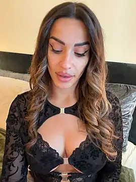 Chat +18 de -Alisa ao vivo