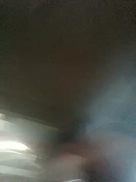 הופעת וובקאם של Cruz1522