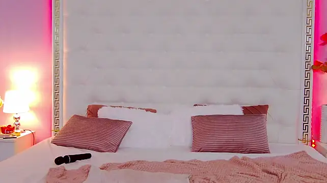 Lenna_Paul Live XXX-Chat