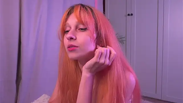 tgirlfoxy's Live XXX Chat