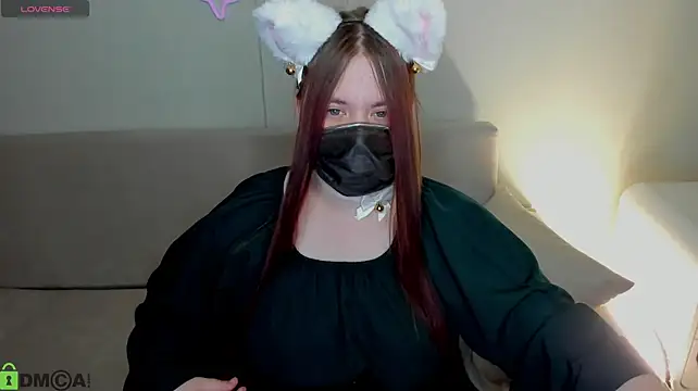 Chat +18 de Alice_Steellee ao vivo