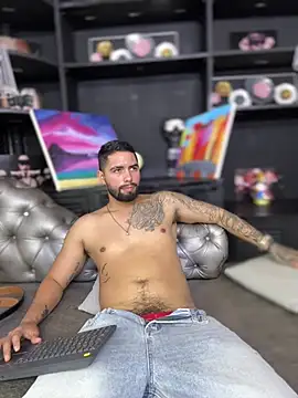 دردشة matteosantos الجنسية المباشرة