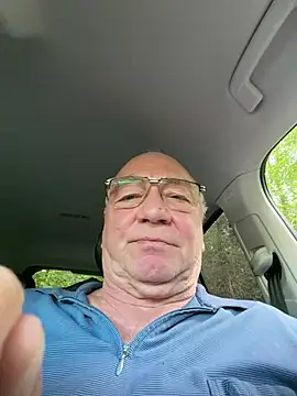Czat XXX na żywo – biggandybig