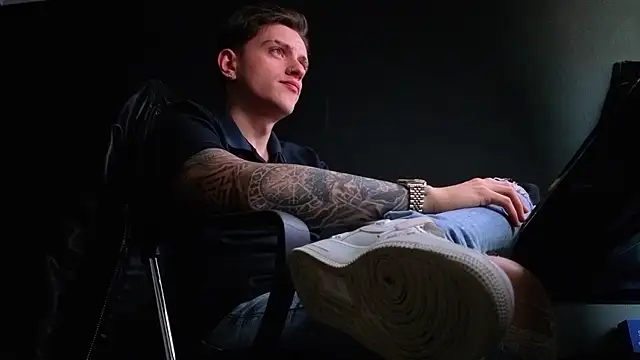 FelixStarkk Live XXX-chat