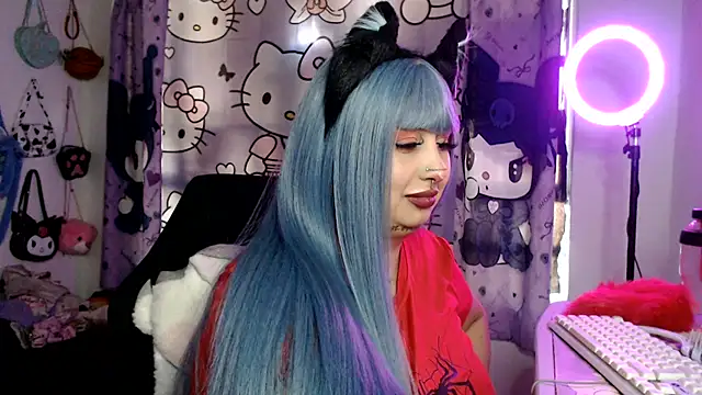 Chat XXX en directo de lussyevans24