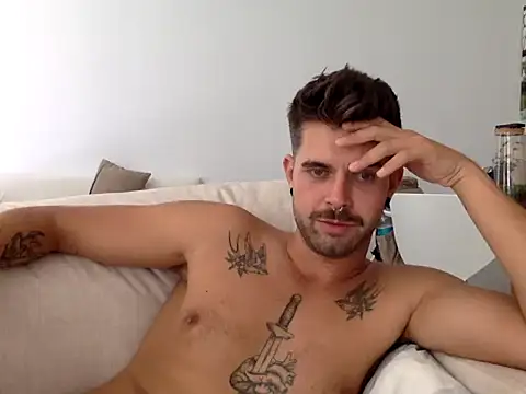 Benistripp live XXX chat