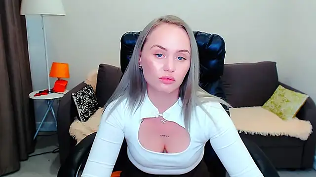 LiluMoon__ Live XXX-chat