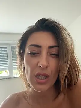 KatyRosel লাইভ XXX চ্যাট