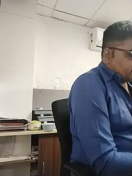 Desi_Gujju_Boy Show Webcam