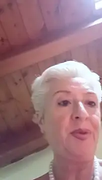 Živý XXX chat divinaerotica
