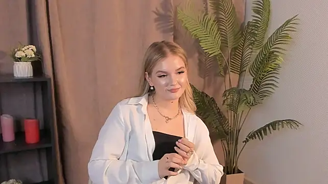 RuthieMalys Chat XXX live