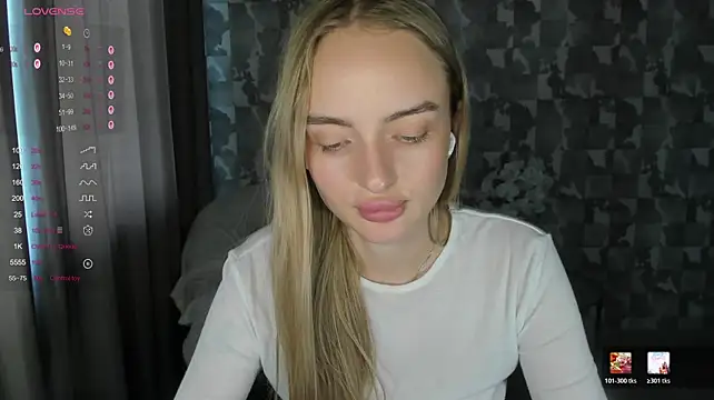 A_delina Adlı Modelin Canlı XXX Sohbeti