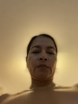 Jlo_69 লাইভ XXX চ্যাট