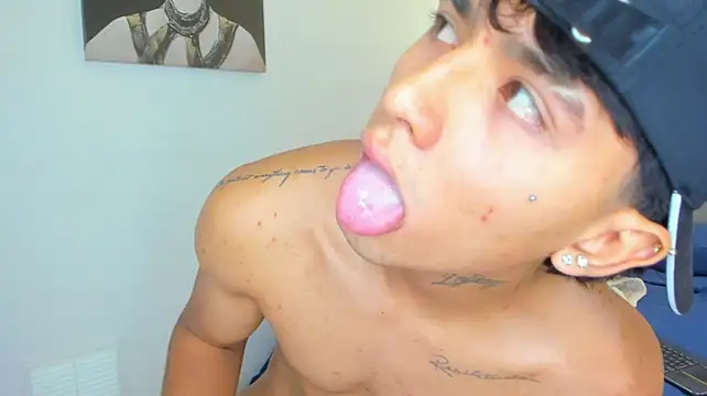 Chat +18 de Ruslan_marcel ao vivo
