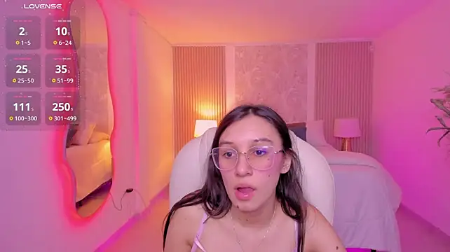 Chat +18 de ANGIE-SMITH ao vivo