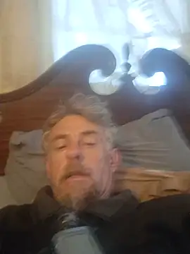 19JaSon83's Live XXX Chat